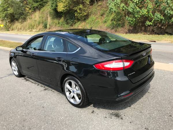 2013 Ford Fusion SE for sale in Marshall, NC – photo 4