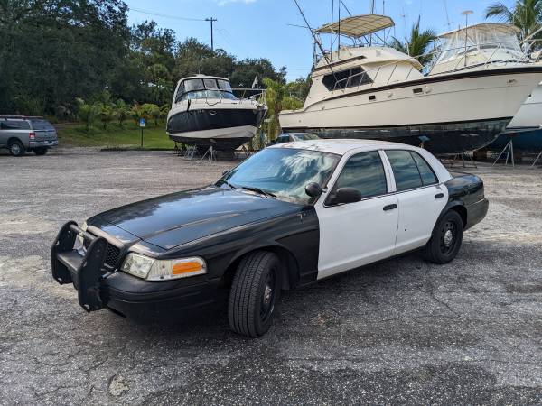 2007 Ford Crown Vic Police Interceptor for sale in Indiantown, FL