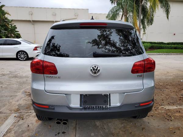 2017 *Volkswagen* *Tiguan* *2.0T S FWD* REFLEX SILVE - cars & trucks... for sale in Coconut Creek, FL – photo 6