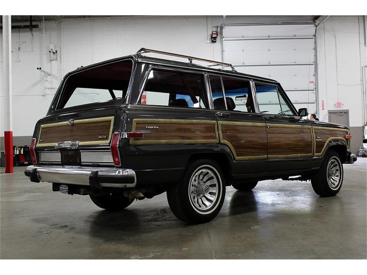 1985 Jeep Grand Wagoneer for sale in Kentwood, MI – photo 100