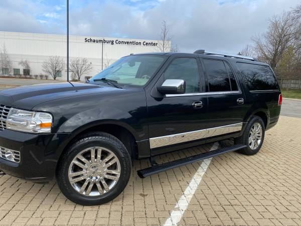 Lincoln Navigator Long base AWD - cars & trucks - by owner - vehicle... for sale in Hoffman Estates, IL – photo 3