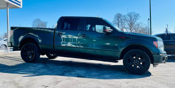 SALE PRICED CLEAN 13 Ford F150 CREW CAB XLT 4X4 - cars for sale in Madison, WI – photo 3