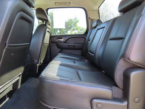 2013 Chevrolet Silverado 2500 HD Crew Cab - FREE AR 15! - cars & for sale in Nampa, ID – photo 12