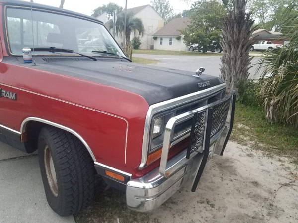 1990 Dodge D150 No Rust On Sheet Metal Clean Title Great for sale in Panama City Beach, FL – photo 6