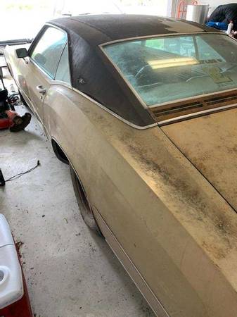 1968 BUICK RIVIERA - cars & trucks - by owner - vehicle automotive... for sale in HOUSTON, LA – photo 2