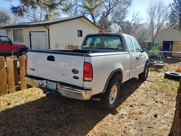 1998 Ford F150 4x4 - cars & trucks - by owner - vehicle automotive... for sale in Klamath Falls, OR – photo 2