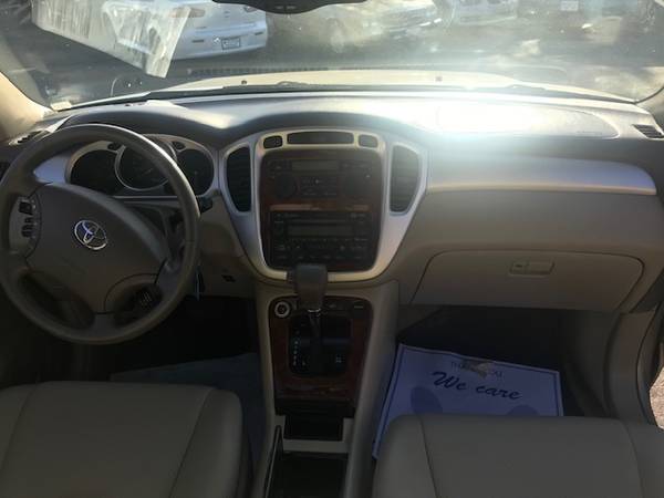 2005 Toyota Highlander Limited (55K miles, 3 rows) for sale in San Diego, CA – photo 4