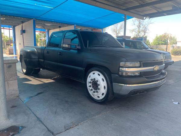 bagged chevy dually on 24s