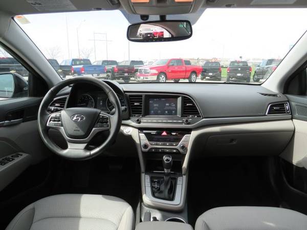 2018 Hyundai Elantra Value Edition Sedan 4D 4-Cyl, 2 0 Liter for sale in Omaha, NE – photo 11