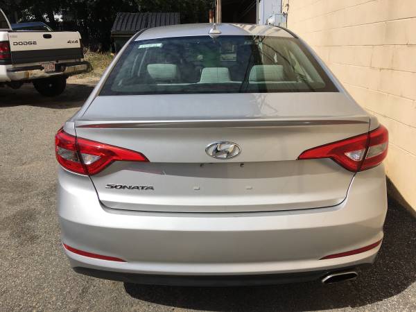 2015 Hyundia Sonata with 26,000 miles on it. for sale in Peabody, MA – photo 10