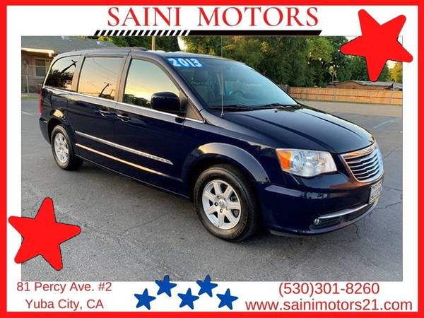 2013 Chrysler Town & Country - Easy Financing Available! - cars &... for sale in Yuba City, CA