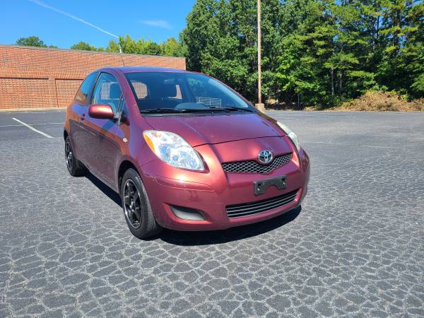 2010 TOYOTA YARIS BEST MPG LOW MILES - cars for sale in Charlotte, NC – photo 8