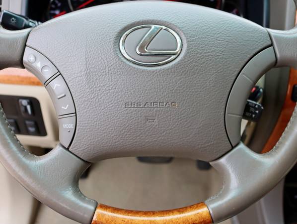 2005 LEXUS GX470 AWD SERVICED 3RD-ROW LEATHER HTD-SEATS CLEAN - cars for sale in Elgin, IL – photo 17