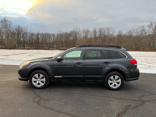 2011 SUBARU OUTBACK AWD - - by dealer - vehicle for sale in Mansfield, OH – photo 2