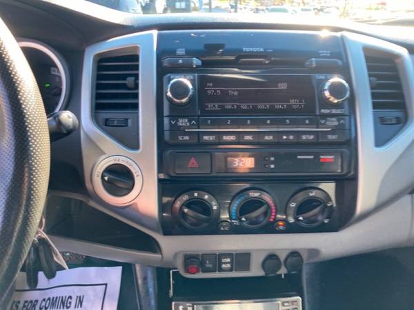 2012 Toyota Tacoma 4WD Access Cab V6 Low Miles Text Offers Text Off... for sale in Knoxville, TN – photo 13