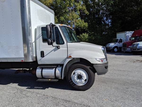 2015 INTERNATIONAL 4300 26' BOX MULTIPLE UNITS STARTING @ $29,900 for sale in Wappingers Falls, NY – photo 2