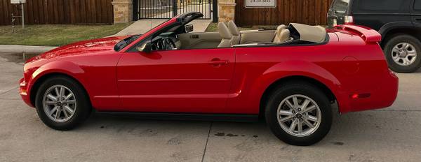 2006 Ford Mustang Deluxe Con Cpe - - by dealer for sale in Frisco, TX – photo 5