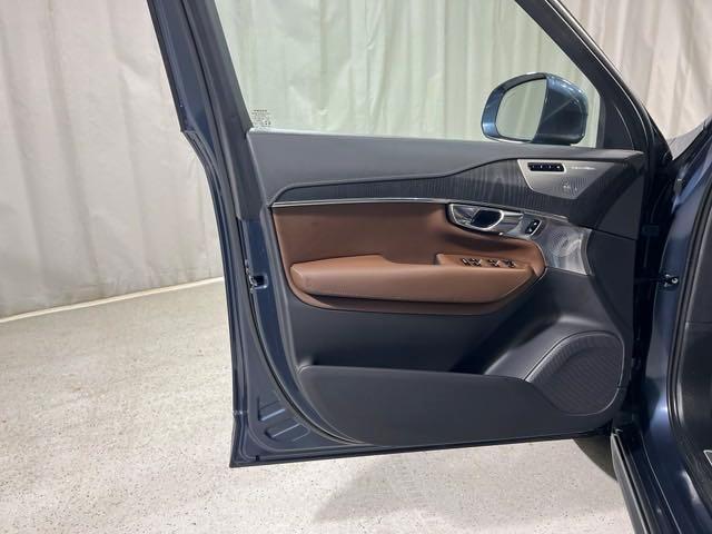 2021 Volvo XC90 Recharge Plug-In Hybrid T8 Inscription 7 Passenger for sale in Chicago, IL – photo 9