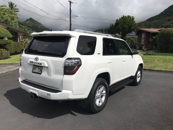 2017 Toyota 4Runner - cars & trucks - by owner - vehicle automotive... for sale in Honolulu, HI – photo 2