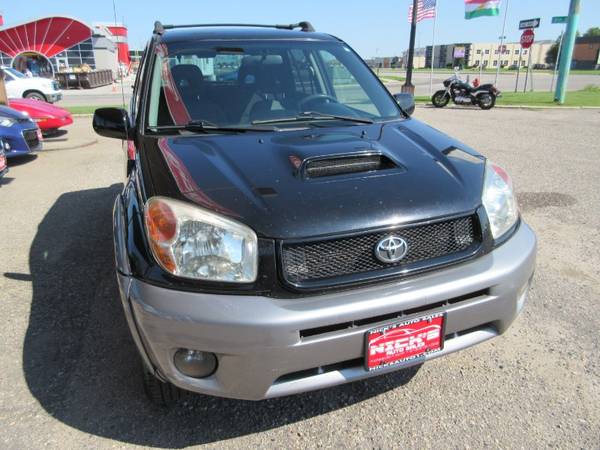 2005 Toyota RAV4 2WD - - by dealer - vehicle for sale in Moorhead, ND – photo 12