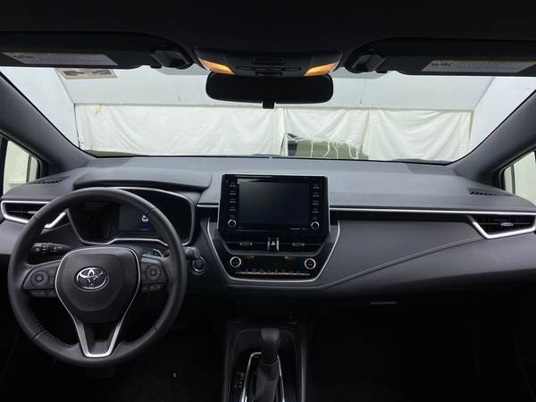 2020 Toyota Corolla Hatchback XSE Hatchback 4D hatchback White - -... for sale in Wayzata, MN – photo 21