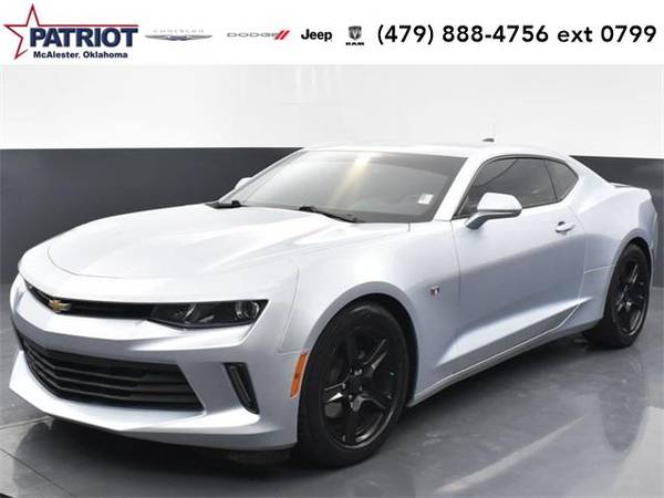 2018 Chevrolet Camaro 1LT - coupe - - by dealer for sale in McAlester, AR – photo 2