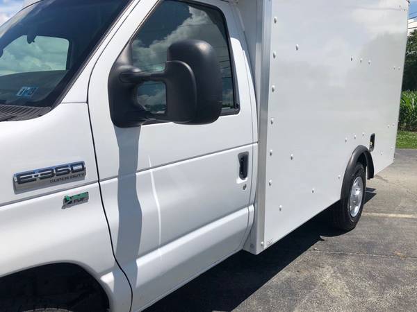 2010 Ford E-350 Cutaway E-350 12Ft Box Van for sale in Lancaster, PA – photo 24