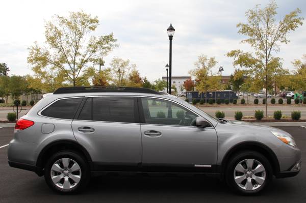 2011 Subaru Outback 2.5i Premium for sale in Richmond , VA – photo 8