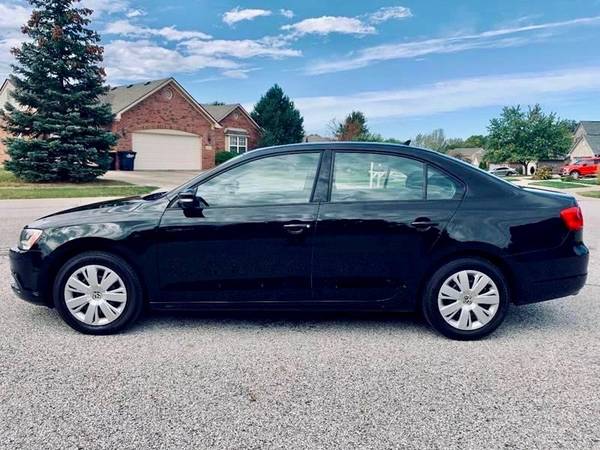 2014 Volkswagen Jetta SE | Low Miles | Super Clean | Runs Great | for sale in Indianapolis, IN – photo 9