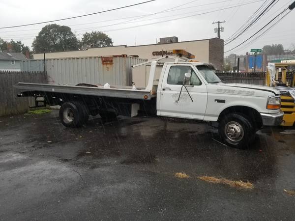 92 ford super duty rollback flatbed towtruck diesel 7.3 for sale in New Hyde Park, NY