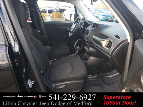 2017 Jeep Renegade Sport 4x4 - cars & trucks - by dealer - vehicle... for sale in Medford, OR – photo 8
