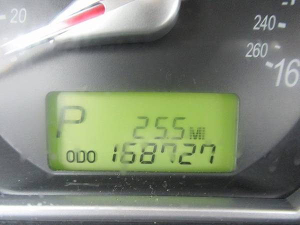 2006 Hyundai Sonata FWD 4D Sedan / Sedan GLS V6 for sale in Waterloo, IA – photo 13