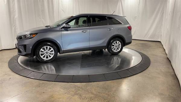2020 Kia Sorento LX SUV - - by dealer - vehicle for sale in Beaverton, OR – photo 5