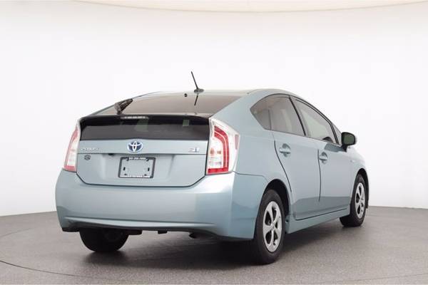 2012 Toyota Prius Three - cars & trucks - by dealer - vehicle... for sale in Sarasota, FL – photo 4
