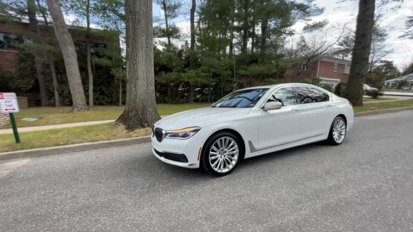 2019 BMW 750i xDrive - - by dealer - vehicle for sale in Great Neck, NY – photo 8