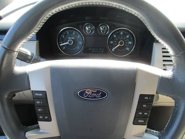 3RD ROW! 7 PASSENGER! 2009 FORD FLEX SE WAGON for sale in Foley, MN – photo 20