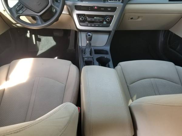 2015 HYUNDAI SONATA SE - cars & trucks - by owner - vehicle... for sale in Laurel, District Of Columbia – photo 6