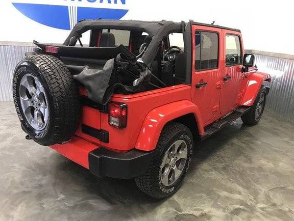2018 JEEP WRANGLER SAHARA 4WD! ONLY 26K MILES!! LIKE BRAND NEW!!!! for sale in Norman, TX – photo 4