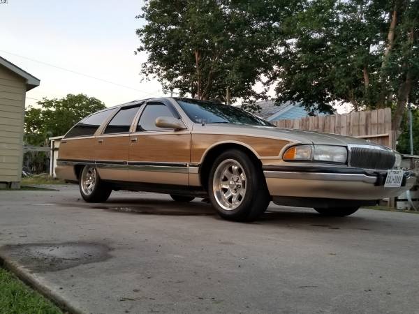 1995 Buick Roadmaster Wagon for sale in Texas City, TX
