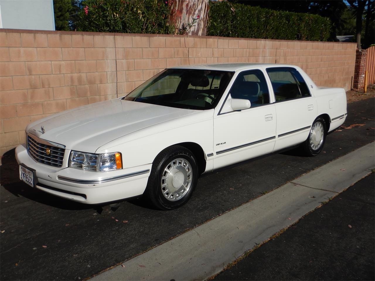 1997 Cadillac Sedan DeVille for sale in Woodland Hills, CA – photo 2
