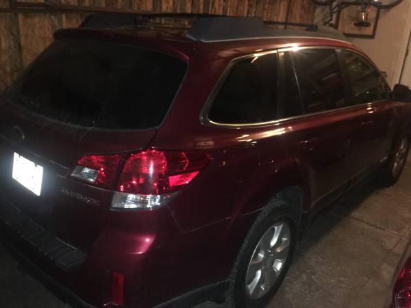 2011 Subaru Outback 2 5i Limited for sale in Watertown, WI