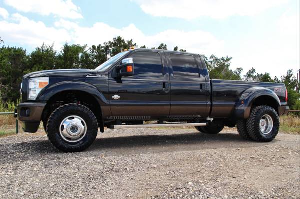 2015 FORD F350 KING RANCH 4X4 - BLK ON BLK - NAV ROOF- NEW 35" TOYO MT for sale in Liberty Hill, TX – photo 3