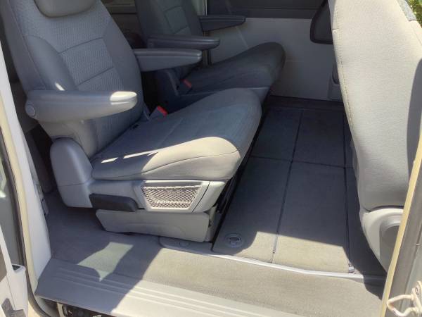 2010 Chrysler Town and County Touring New Tires Excellent Condition! for sale in Sarasota, FL – photo 20