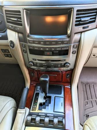 2008 Lexus LX570 (200 Series Land Cruiser) - - by for sale in Bend, OR – photo 12