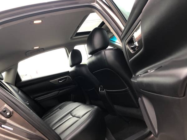 2015 Nissan Altima SL - Fully Loaded, Sunroof, Navigation, Leather for sale in Huntsville, AL – photo 16
