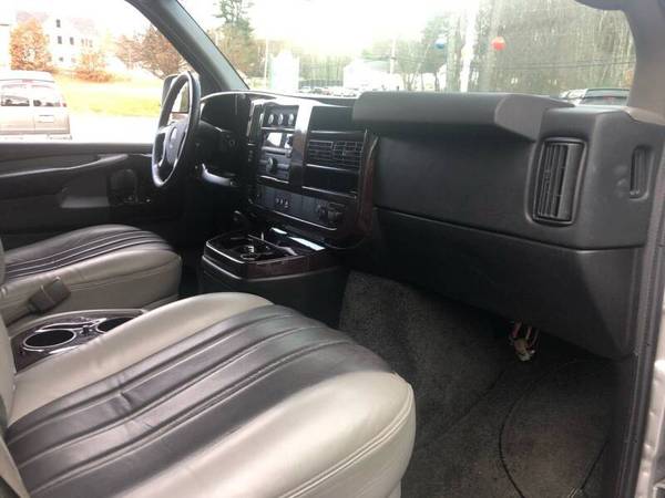 HI-TOP CONVERSION | GMC | ALL WHEEL DRIVE | EXPLORER PACKAGE - cars... for sale in Hudson, MA – photo 11
