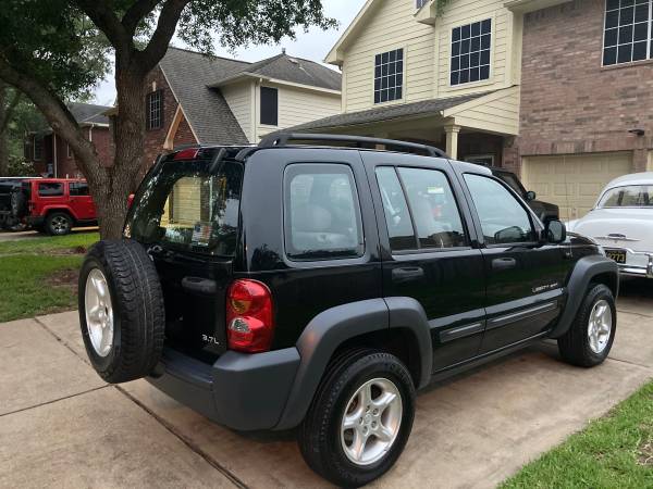 2003 Jeep Liberty Sport 4x4 Low Miles! Looks and Runs Excellent! for sale in Katy, TX – photo 3