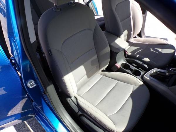 2018 Hyundai Elantra Value Edition Sedan 4D for sale in Haltom City, TX – photo 13
