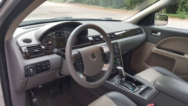 Birch Silver 2008 Mercury Sable Luxury // 135K // Leather // Automatic for sale in Raleigh, NC – photo 8