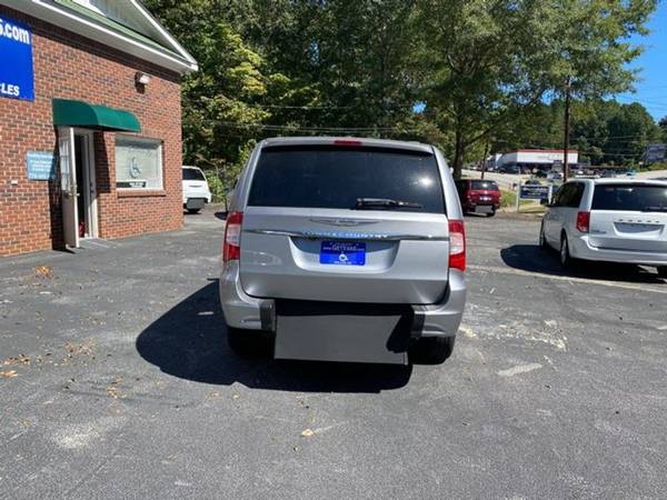 2013 Chrysler Town Country Touring wheelchair handicap for sale in dallas, GA – photo 5